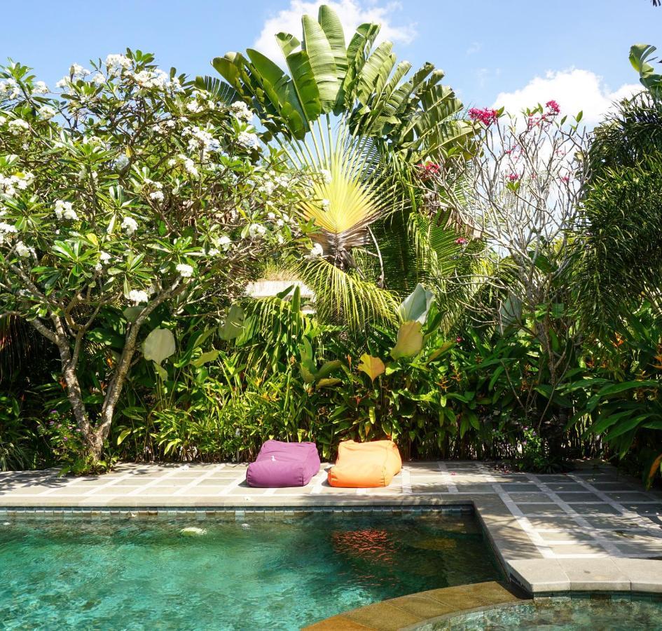 Ibludan Hotel Senggigi Exterior photo