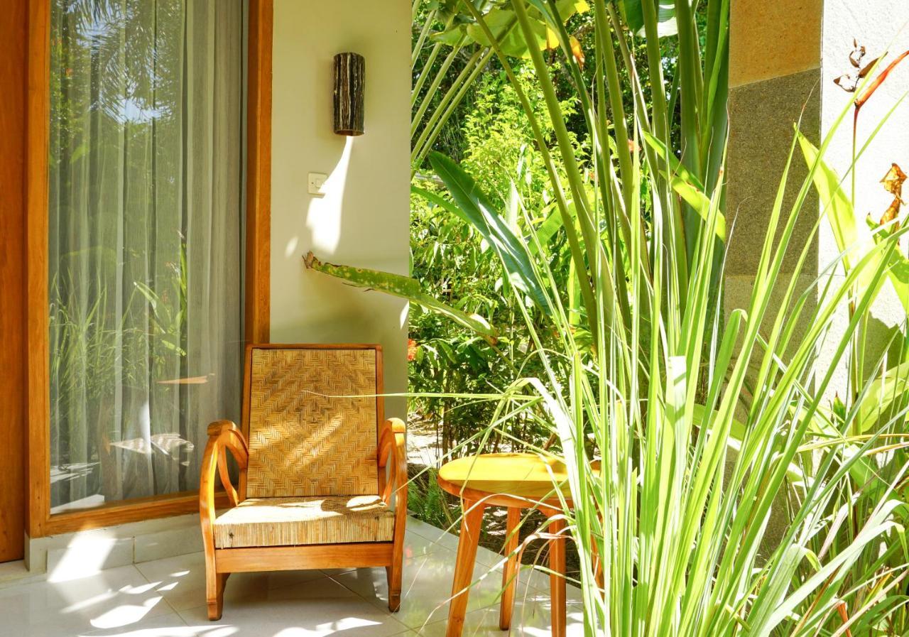 Ibludan Hotel Senggigi Exterior photo